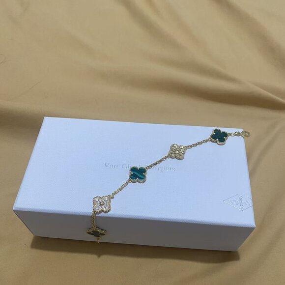 Van Cleef & Arpels  Bracelet - Picture 6 of 7